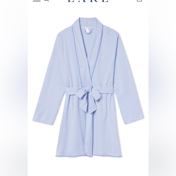 Pima Short Robe in Hydrangea - Picture 3 of 9